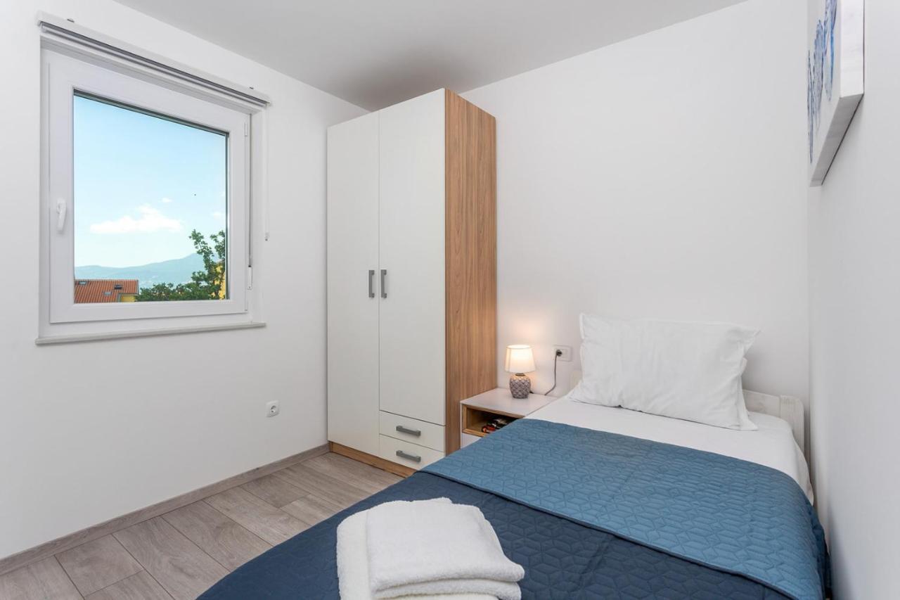 Kvarner Bay - Apartments 2 & 4 Rijeka Exterior foto